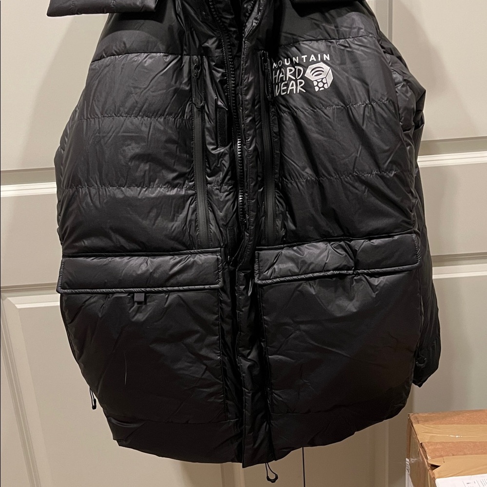 Mountain Hardwear Phantom Zero Parka XL 
BRAND NEW WITH TAGS - Picture 12 of 16